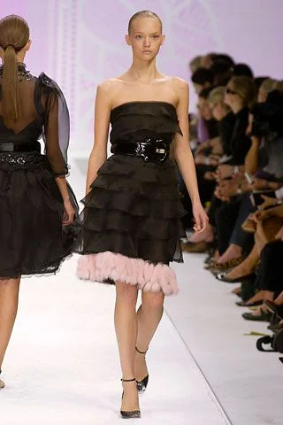 Look 50